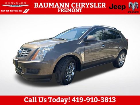 Used 2015 Cadillac SRX Luxury w/ Driver Awareness Package FWD image 2