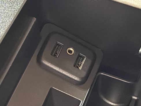 Used 2017 Chevrolet Tahoe LT w/ LT Signature Package image 62