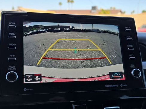 Used 2022 Toyota Camry XSE FWD image 22