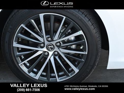 Certified 2024 Lexus ES 350 w/ Premium Package image 6