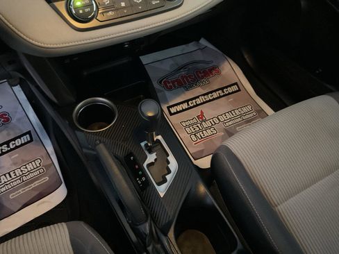Used 2015 Toyota RAV4 XLE image 21