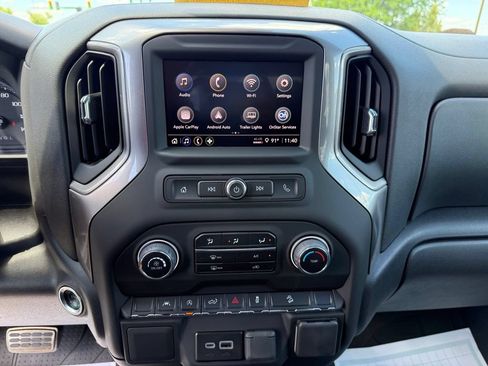 Used 2025 Chevrolet Silverado 1500 Custom Trail Boss AWD/4WD image 29