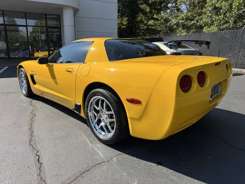 Used 2003 Chevrolet Corvette Z06 w/ Memory Package, 3 Drivers image 3
