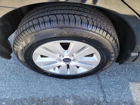 Used 2019 Subaru Outback 2.5i Premium image 31