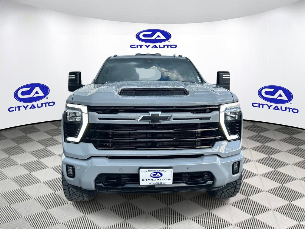 Used 2024 Chevrolet Silverado 2500 LTZ w/ LTZ Plus Package AWD/4WD image 10