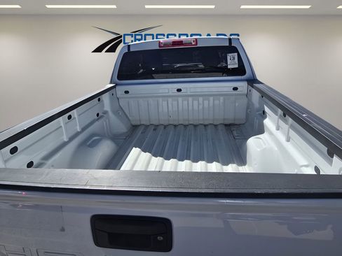 Used 2022 Chevrolet Colorado LT w/ Fleet Safety Package image 10