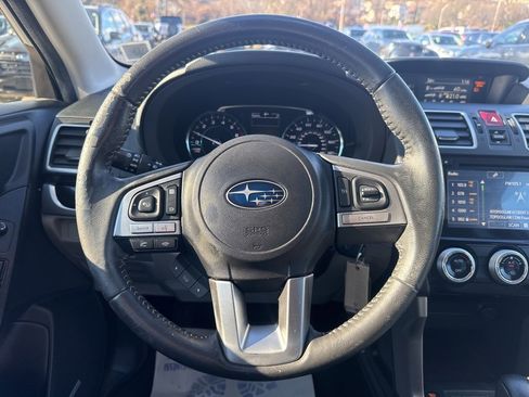 Used 2017 Subaru Forester 2.5i Limited image 12