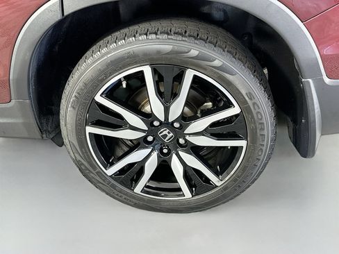 Used 2021 Honda Pilot Touring image 35
