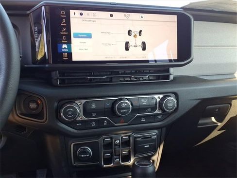 New 2026 Jeep Gladiator Sport image 11