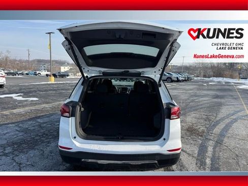 Used 2024 Chevrolet Equinox LT image 22