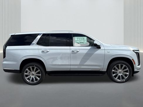 New 2026 Cadillac Escalade 4WD image 4