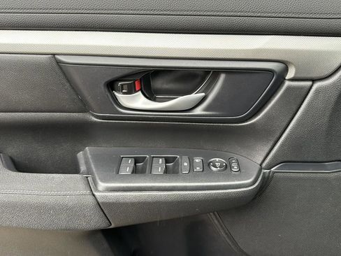 Used 2022 Honda CR-V LX image 12