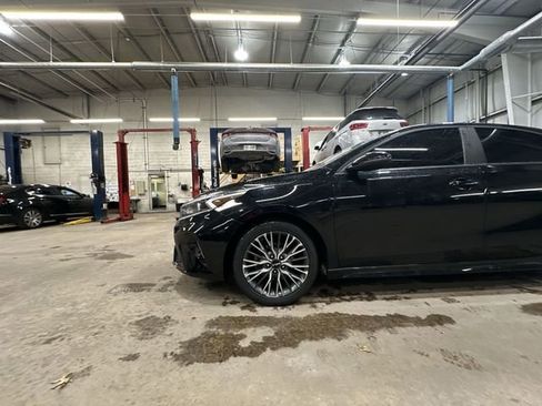 Certified 2023 Kia Forte GT-Line w/ GT-Line Technology Package image 20