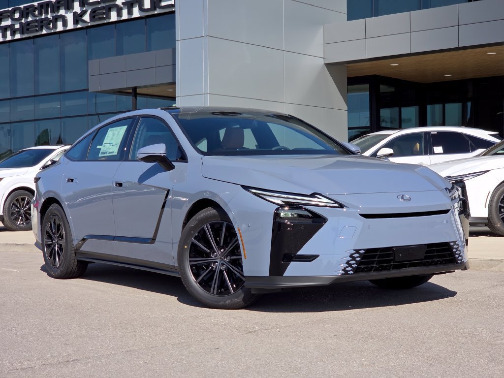 New 2026 Lexus ES 350h w/ Cold Area Package FWD image 2