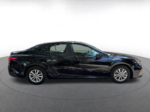 Used 2025 Toyota Camry LE FWD image 14