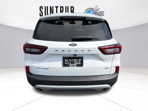 Used 2023 Ford Escape Active image 4