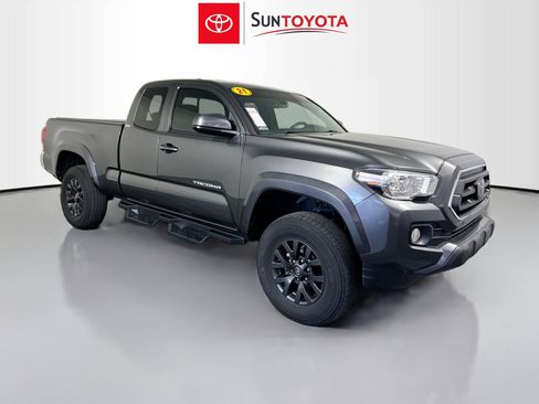 Used 2021 Toyota Tacoma SR5 image 1