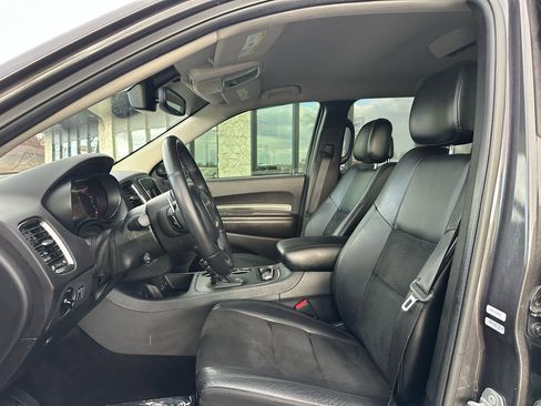 Used 2018 Dodge Durango GT image 2