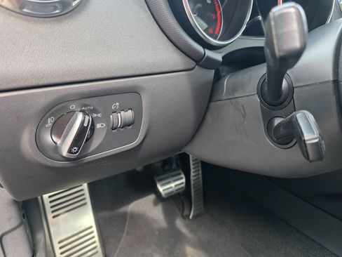 Used 2012 Audi TT 2.0T Prestige image 18