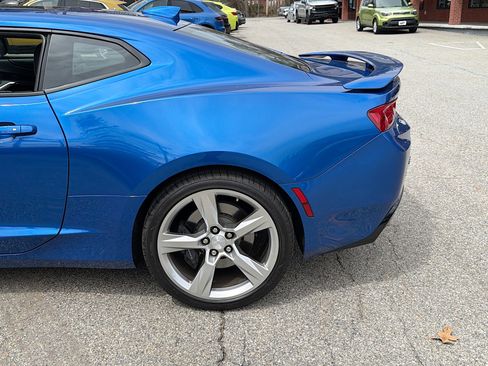 Used 2018 Chevrolet Camaro SS image 39