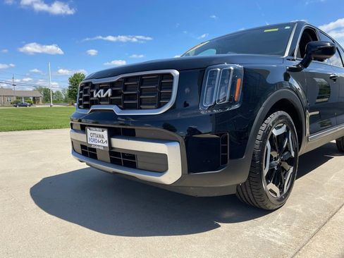 Used 2023 Kia Telluride S AWD/4WD image 15