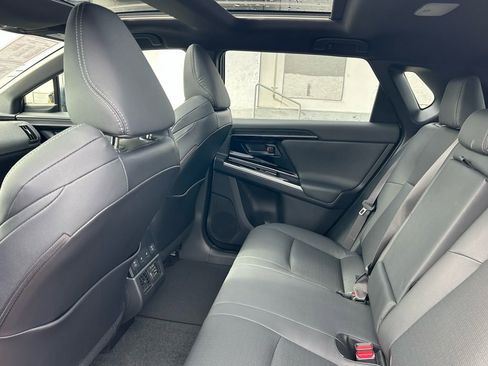 Used 2024 Subaru Solterra Touring image 12