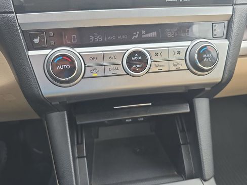 Used 2016 Subaru Outback 2.5i Limited image 24