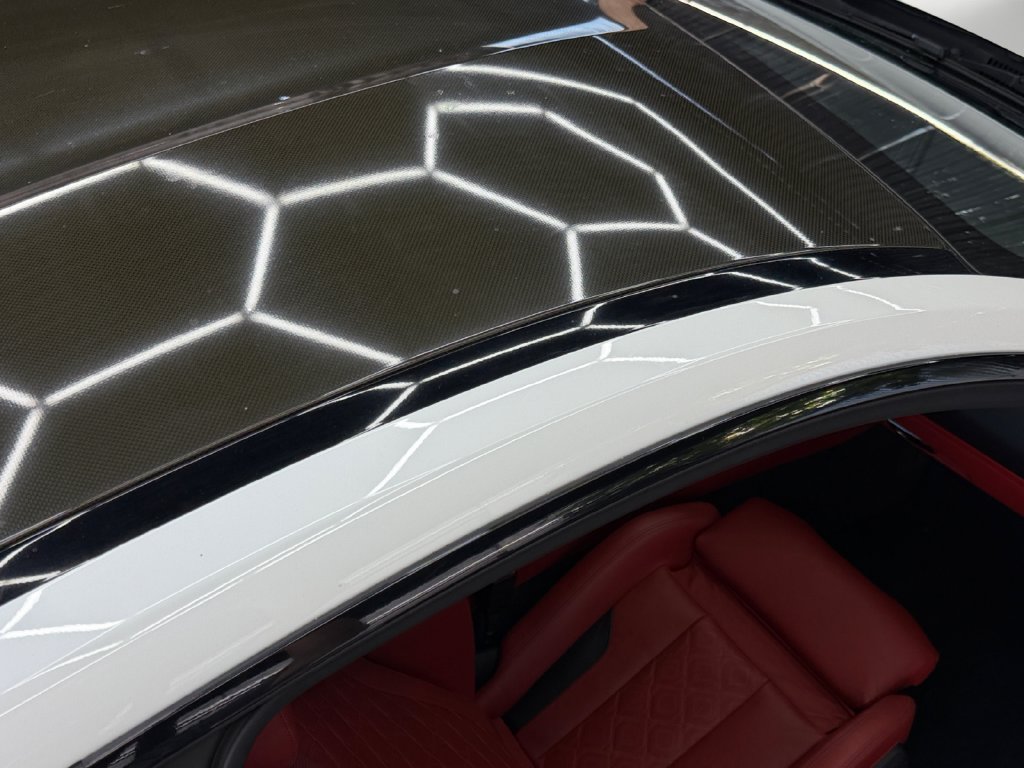 Used 2020 BMW M8 Competition w/ M Carbon Exterior Package AWD/4WD image 25