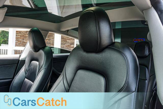 Used 2023 Tesla Model 3 Standard Range RWD image 23