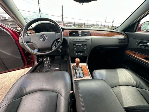 Used 2005 Buick LaCrosse CXS w/ Chrome Appearance Package FWD image 34