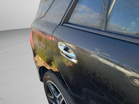 Used 2017 Mercedes-Benz GLE 350 4MATIC image 23