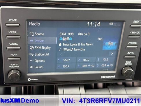 Used 2021 Toyota RAV4 XLE w/ Convenience Package image 24