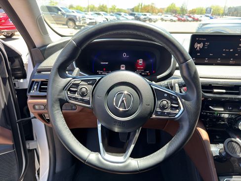 Certified 2022 Acura MDX SH-AWD w/ Advance Package image 11