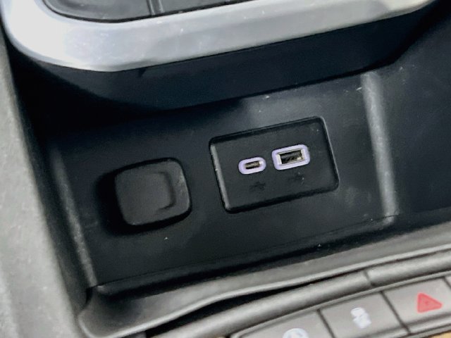 Used 2020 GMC Acadia SLE w/ Driver Convenience Package AWD/4WD image 20