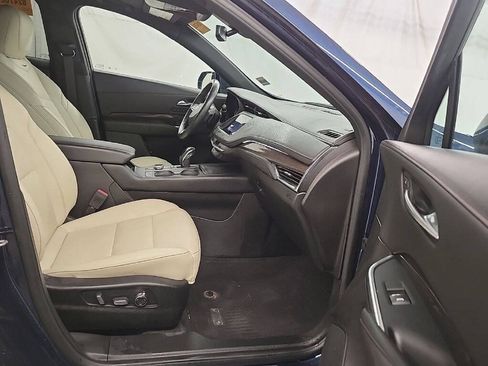 Used 2019 Cadillac XT4 Sport AWD/4WD image 8