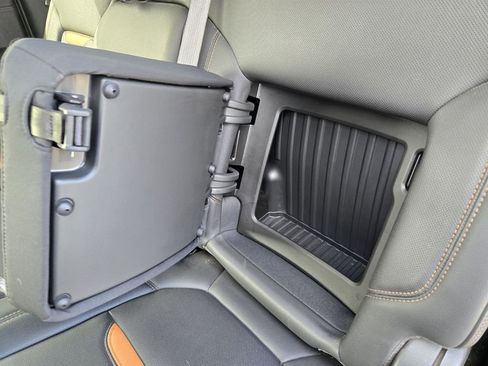 Used 2020 GMC Sierra 1500 AT4 w/ AT4 Preferred Package image 42