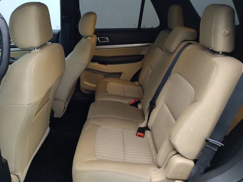 Used 2017 Ford Explorer 4WD image 18