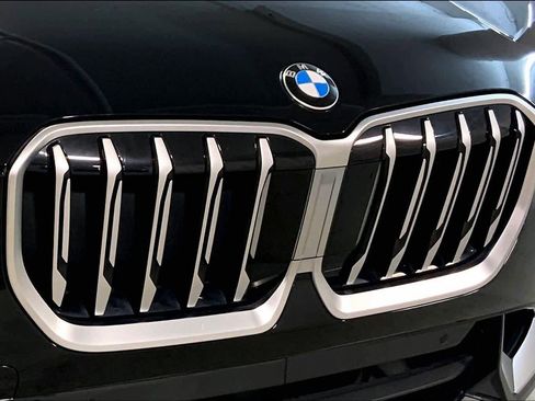 Certified 2024 BMW X1 xDrive28i w/ Convenience Package image 33