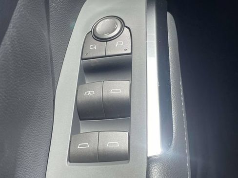 New 2026 Chevrolet Traverse LT FWD image 19
