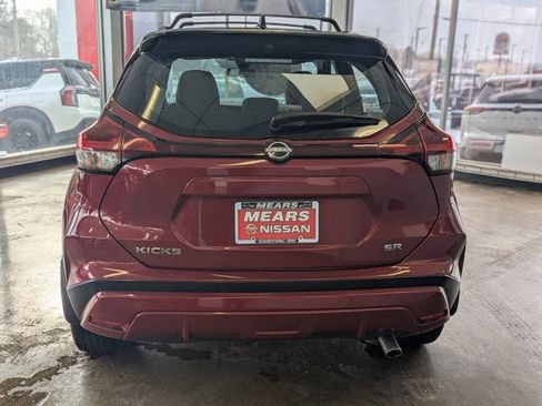 Certified 2023 Nissan Kicks SR w/ Exterior Package image 4