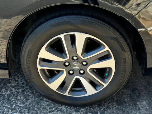 Used 2016 Honda Odyssey Touring image 43