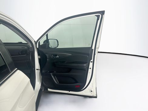 Used 2019 Honda Pilot EX-L image 34