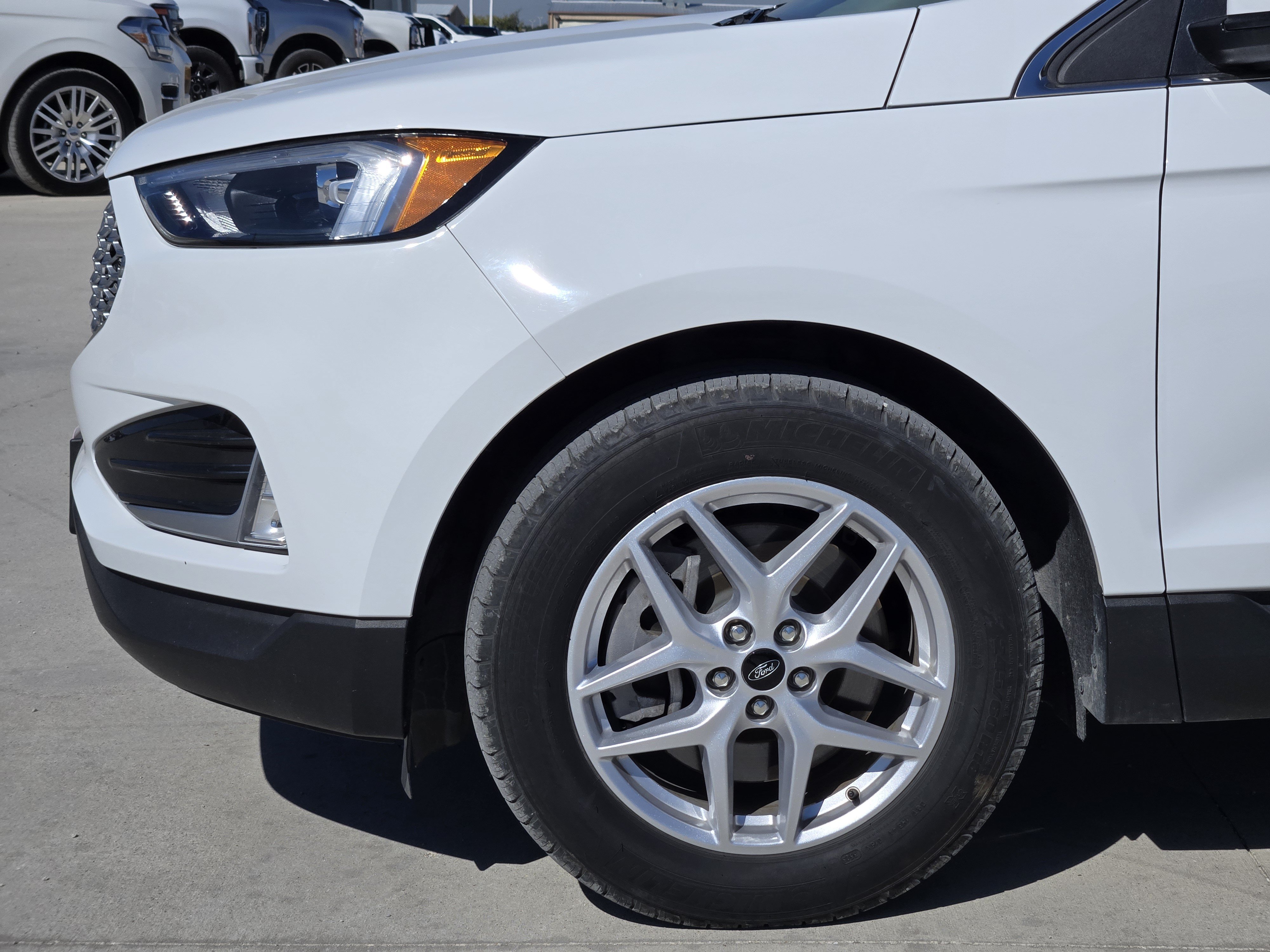 Used 2024 Ford Edge SEL w/ Convenience Package AWD/4WD image 8