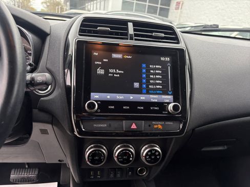 Used 2021 Mitsubishi Outlander Sport SE AWD/4WD image 19
