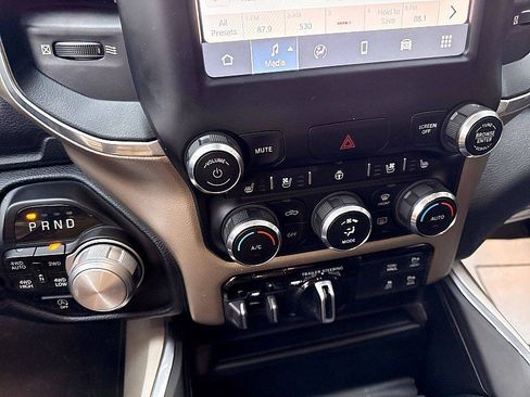Used 2022 RAM 1500 Laramie image 15