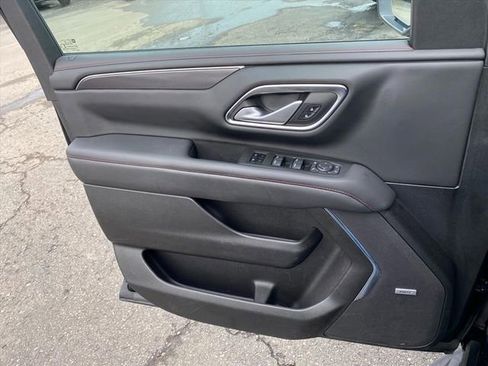 Used 2022 Chevrolet Tahoe RST w/ Luxury Package image 23