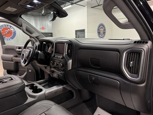 Used 2020 Chevrolet Silverado 1500 LTZ w/ LTZ Premium Package image 37