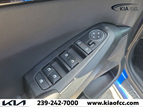 New 2026 Kia Seltos S FWD image 20