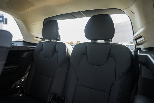 New 2027 Volvo XC90 B6 Plus AWD/4WD image 35