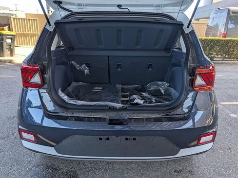 New 2026 Hyundai Venue SEL FWD image 29